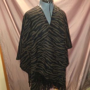 Tiger striped fringed wrap
